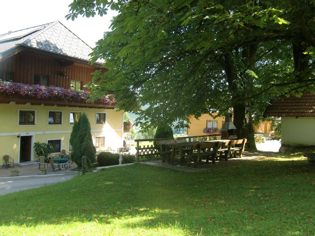 Ferienwohnungen Jodlbauerhof Weyregg am Attersee Oda fotoğraf